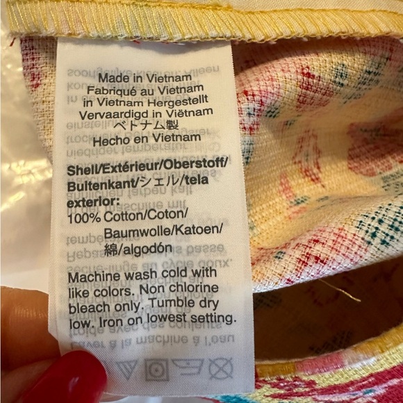 J Crew Shorts Womens Sz 2 Floral Cotton Red Green Yellow Pink Multicolor (e5 - Picture 9 of 10